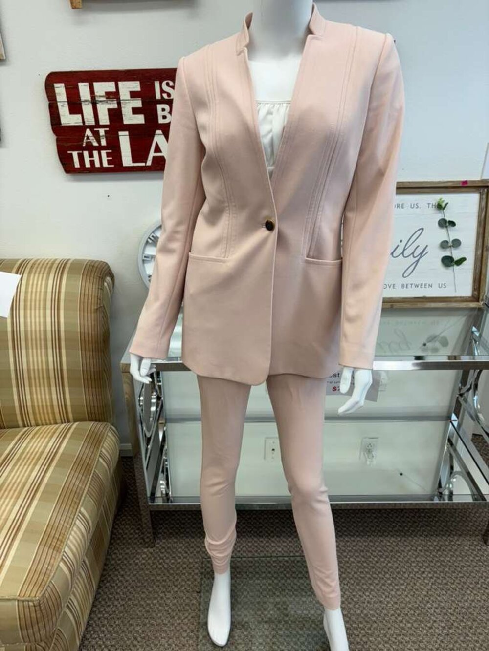 Blush Pink Tailored Blazer & Skinny Pants Suit Set – Chic Minimal Look
